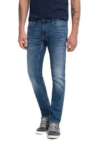 Mustang Jeans Oregon Tapered 1008217-5000-784.jpg